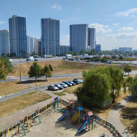 Смарт Квартира Метро Теремки, Республіка, Нвц, Феофанія, Магеллан Appartement Kiev Buitenkant foto